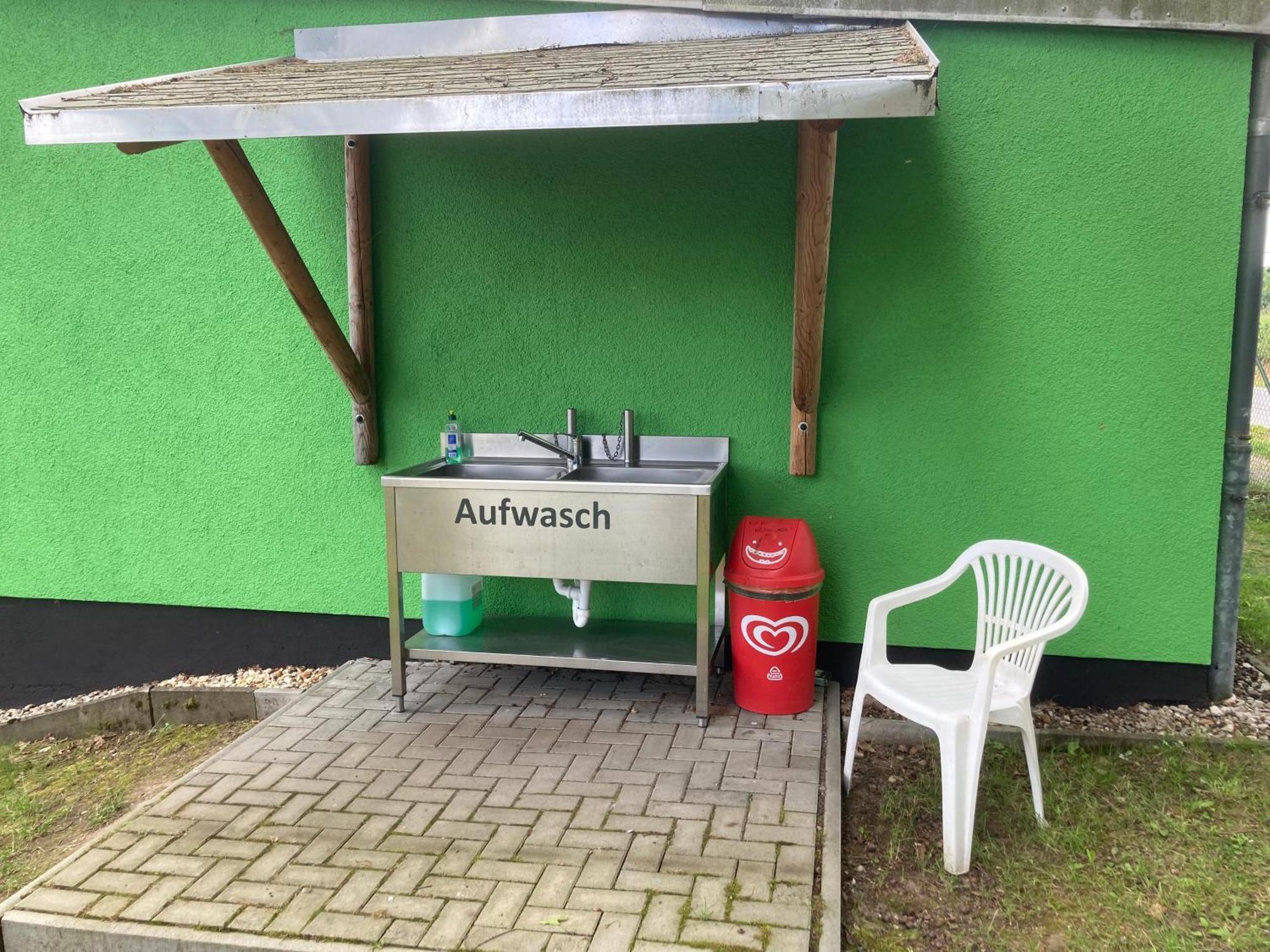 Campingfass Mit Panoramaterrasse Langenbernsdorf Exterior photo